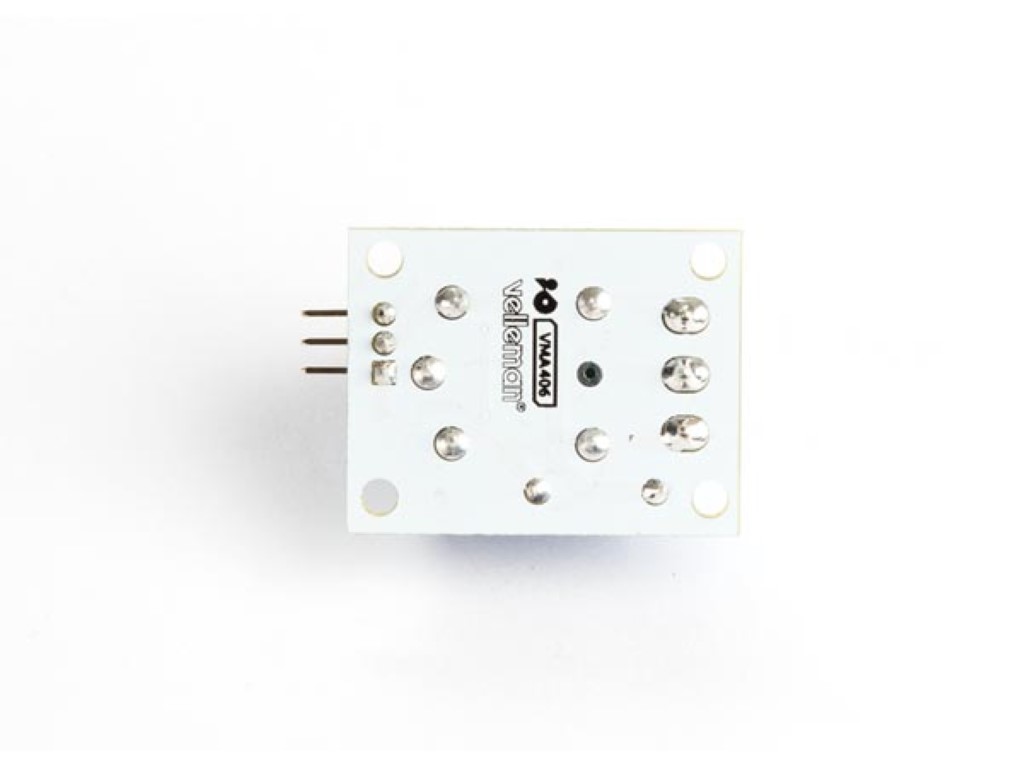 5V relay module, compact and easy to connect